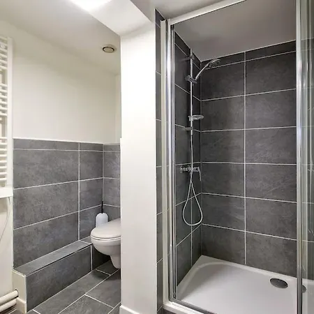 Appartement LE DAHLIA - WIFI - 8 min du centre ville - NETFLIX